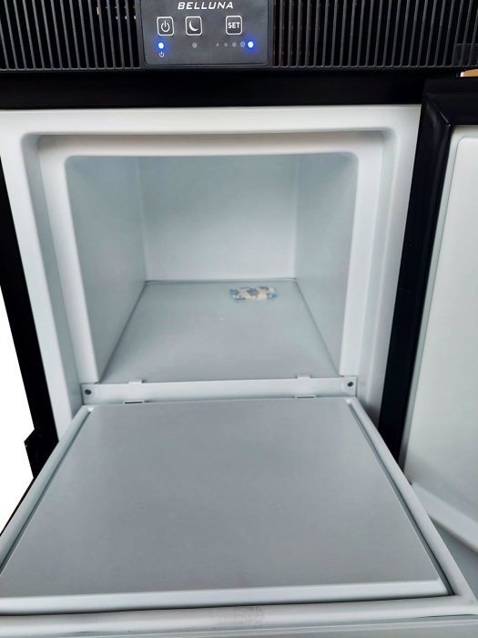 150 litri ÎxLxA: 149×41,8×56 cm cu compartiment congelator, înlocuiește Thetford [16]