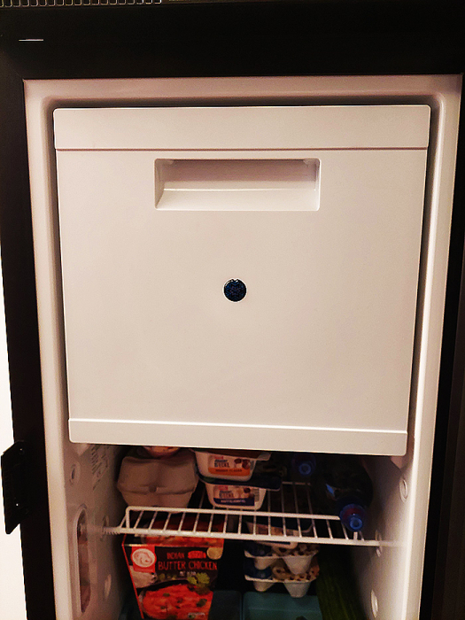 150 litri ÎxLxA: 149×41,8×56 cm cu compartiment congelator, înlocuiește Thetford [18]