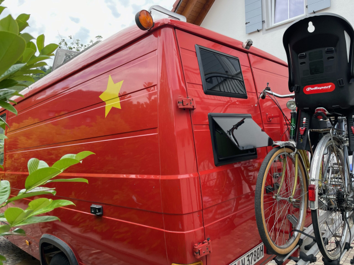 Copertină fumurie pentru vehicule curbate (cu perete dublu, montare încastrată, 3 rame) [18]