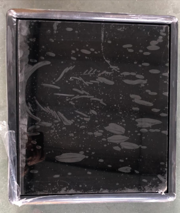 Fereastră tip copertină (cu perete dublu, montată încastrat, 3 rame) cu jaluzele [7]