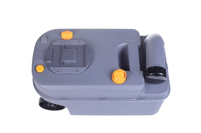 Toaletă cu casetă, inclusiv ușă de serviciu [2]