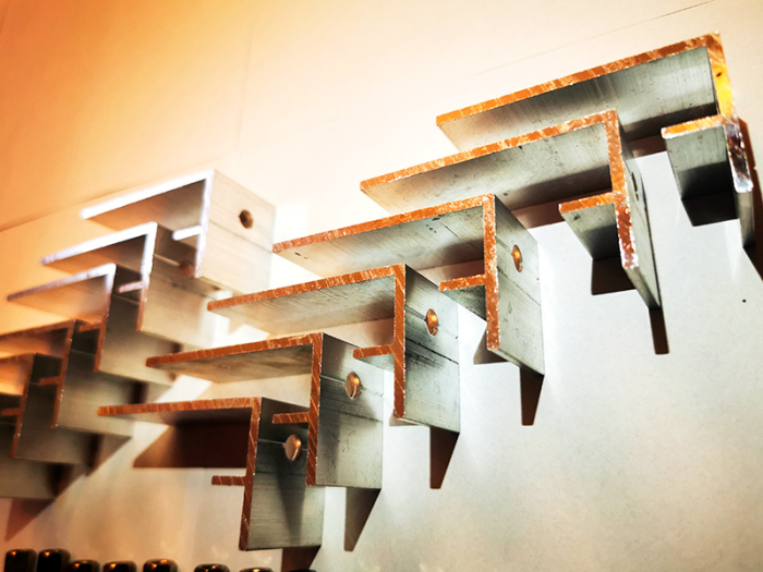 Trapă de plafon cu geam termopan, iluminare, plasă de insecte și jaluzele opace [14]