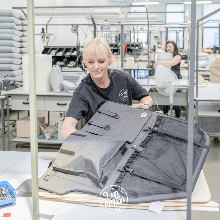 Van Der Moon - Echipamente si accesorii de top - Mobilier pentru Conversii Campervan [16]