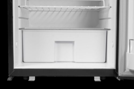 85 litri ÎxLxA: 78×48×44 cm cu compartiment congelator detașabil [7]