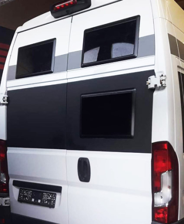 Copertină fumurie pentru vehicule curbate (cu perete dublu, montare încastrată, 3 rame) [12]