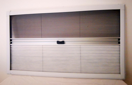 Geam termopan cu geam termopan, ușor fumuriu, pentru vehicule curbate (cu pereți dubli, montat încastrat, 3 rame) [12]