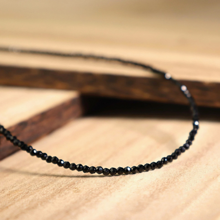 Colier cu pietre naturale Cruce - Onix Negru [3]