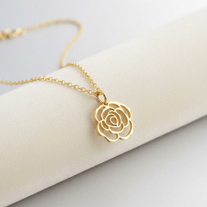 Lanț cu pandantiv Roses, din argint placat cu aur [2]