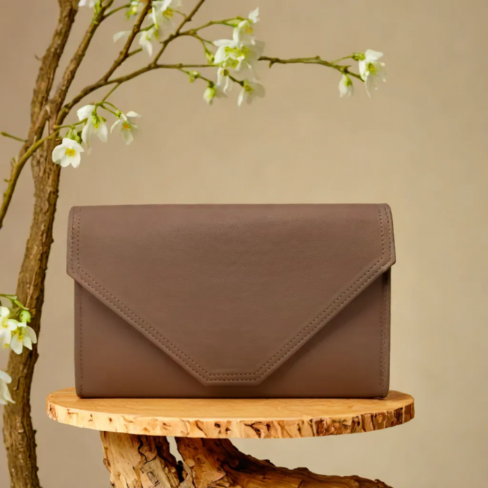 Plic de Damă din Piele Naturală Magnolia Beige [2]