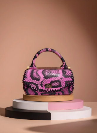 Geanta Piele cu Laterale Conice Roz Serpentine