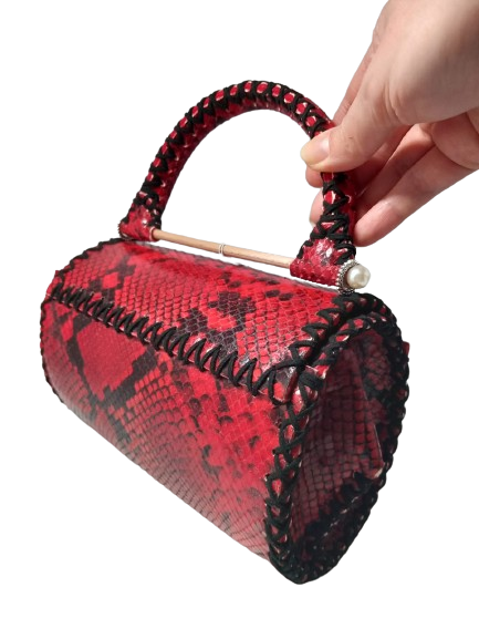Set Eleganta Cary Rochie si Geanta din Piele Snake Rosu cu Laterale Conice [4]