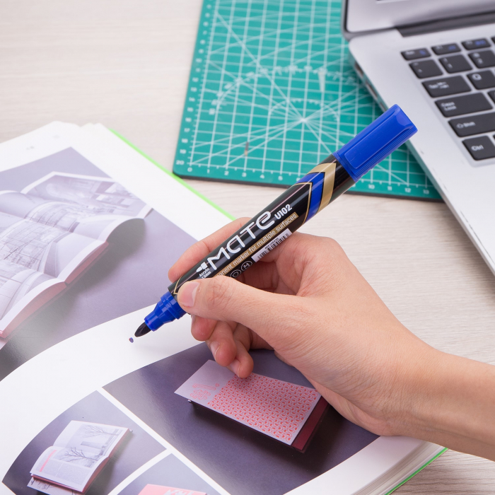 Marker Permanent Albastru Varf Rotund 1.5Mm Mate Deli [2]