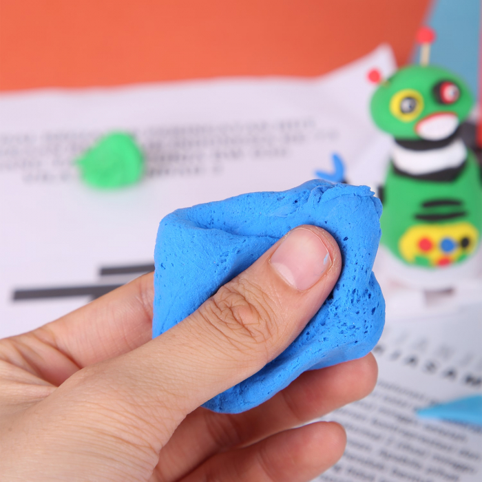 Plastilina Soft Light Robot_2  6  Culori Deli [2]