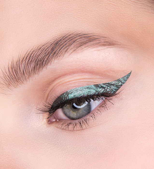 EYELINER  COLORAT, STRALUCITOR , METALIC  - METAL HYPE [3]