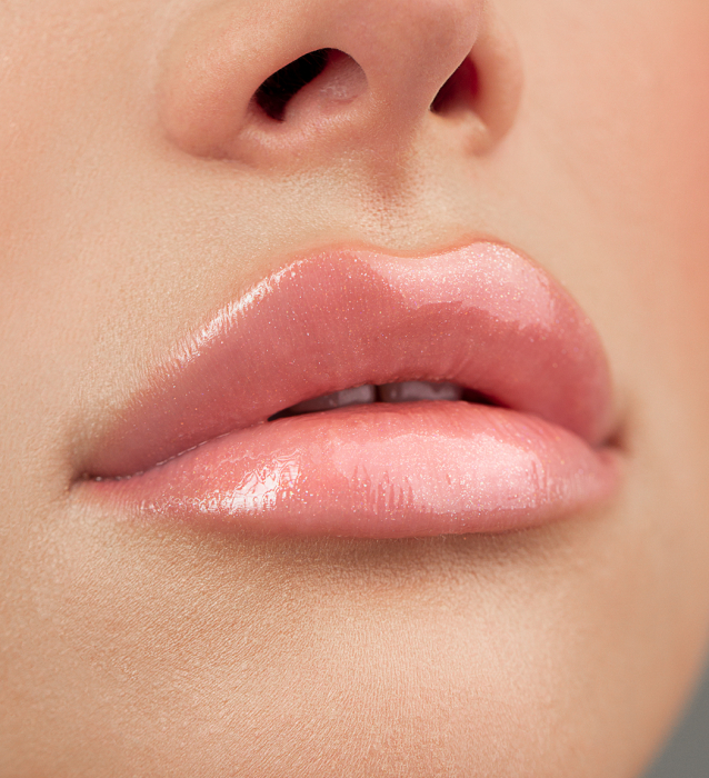 LIP GLOSS CU VOLUM EFECT - ICON LIPS - LUXVISAGE [4]