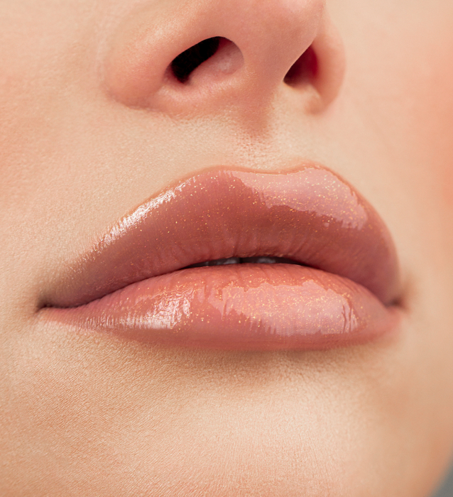 LIP GLOSS CU VOLUM EFECT - ICON LIPS - LUXVISAGE [3]