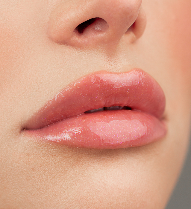 LIP GLOSS CU VOLUM EFECT - ICON LIPS - LUXVISAGE [2]