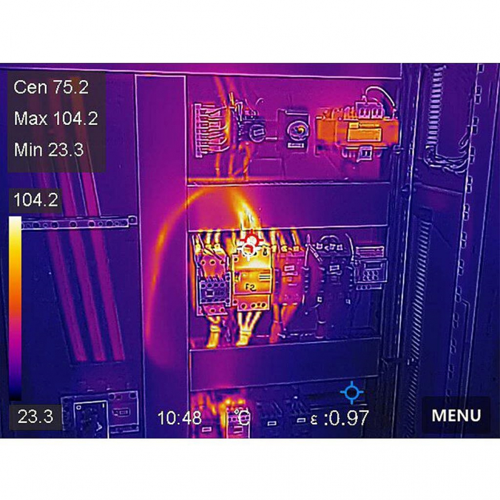 Camera termoviziune cu ecran tactil 3.5", rezolutie 640 x 480 pixeli [7]