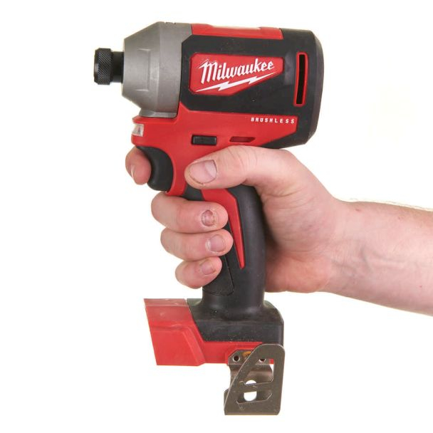 Mașină de înșurubat cu impact, patrat 1/4″ 180 Nm -18V [3]