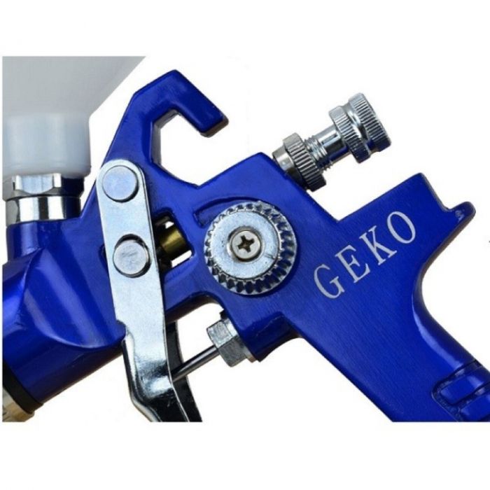 Pistol de vopsit pentru lac si grund cu duza 2.5mm [2]