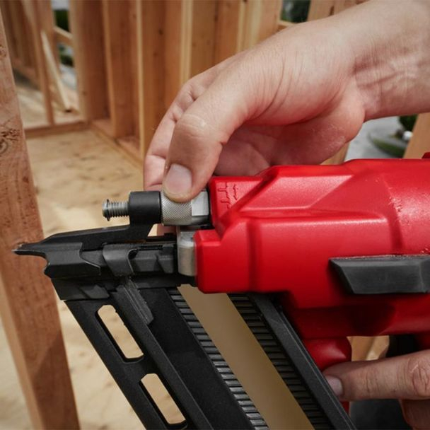 Pistol pentru cuie M18 [7]