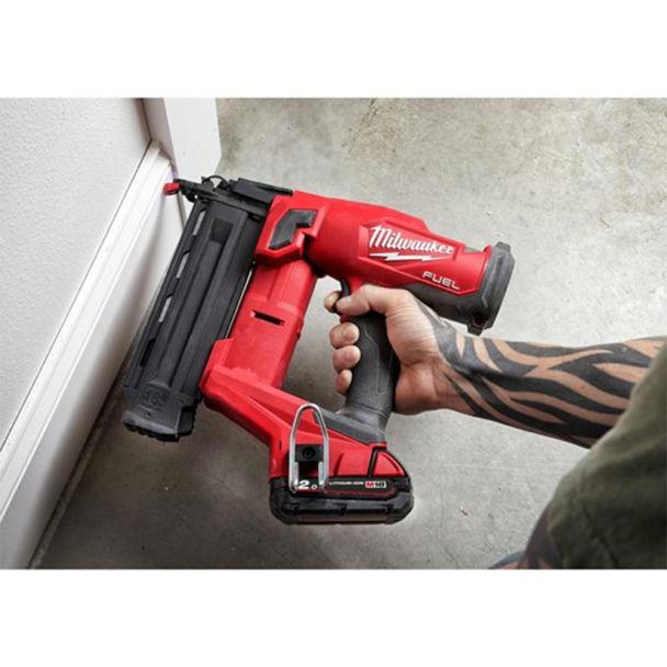 Pistol pentru cuie, M18 [7]