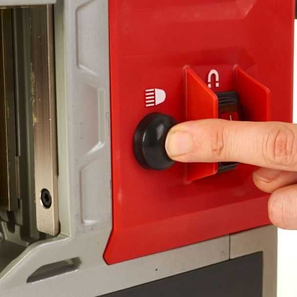 Mașină de găurit staționară cu talpă magnetică [4]