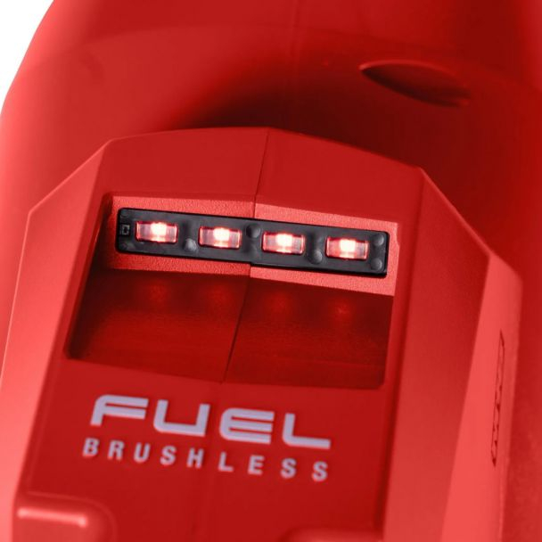 Suflanta de aer Milwaukee M18, 233 km/h, max 17 m³/min [6]
