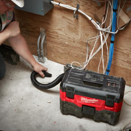 Aspirator profesional 18V cu design pentru cutii de scule [3]