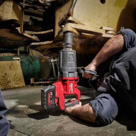 Mașină de înșurubat Milwaukee cu impact și Bluetooth [5]