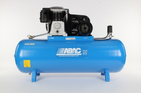 Noutati (new) - Compresor de aer cu piston - 400-700V, 7.5kW, 1210L/min, 15 bari - 500 Litri