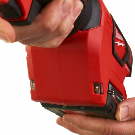 Cutit hidraulic Milwaukee cu Bluetooth, design compact [3]