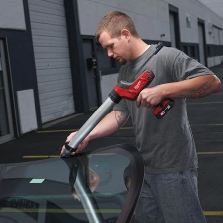 Adeziv Milwaukee cu cartus de 600 ml pentru service auto [2]