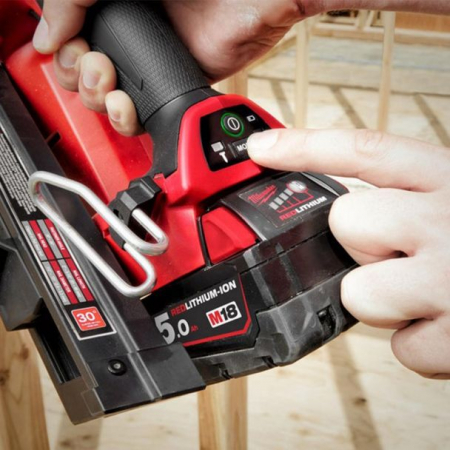 Scula de bătut cuie Milwaukee pentru lemn de esență tare [4]