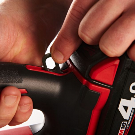 Motor Milwaukee cu presiune 562 bar pentru service auto [6]