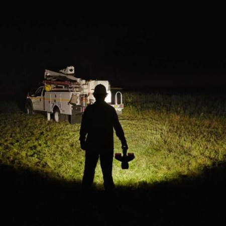 Lampa dubla de santier Milwaukee cu acumulatori, 2200 lumeni [5]