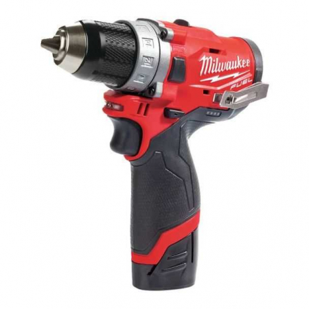 Masina de gaurit Milwaukee cu percutie 12V, compactă și eficientă