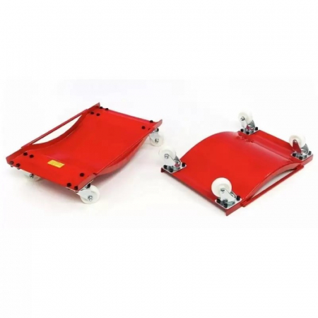 Set de 2 carucioare utilizate pentru manipularea autovehiculelor avariate. [1]