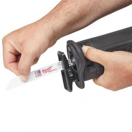 Fierastraul sabie Milwaukee M18 FSZ cu acumulatori [6]