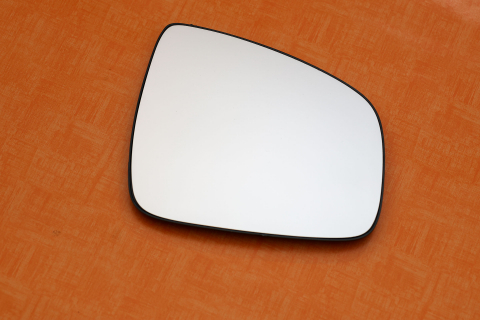 Oglinzi auto - Geam oglindă Dacia logan 1 MCV  1  2006-2013, Logan 2 2012-2020,  Sandero 1 2008-2013, Sandero II 2013-2020, Duster 2013-2017