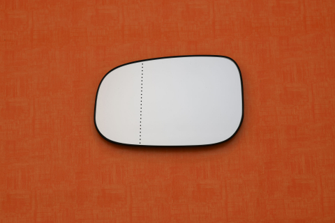 Geam oglindă Volvo C30 10.2006-01.2009; C70 03.2006-01.2010 Volvo S40 / V50 (Ms/Mw) 04.2007-2009; S60 (Rs) 03.2004-03.2009; V70 (Bw) 03.2007 [2]