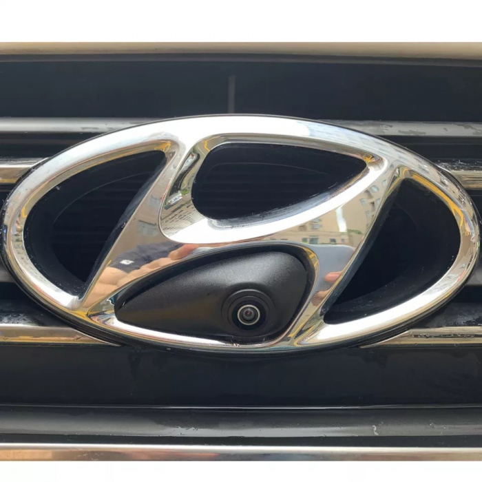 Camera frontala dedicata Hyundai cu montaj in sigla, marimea L [3]