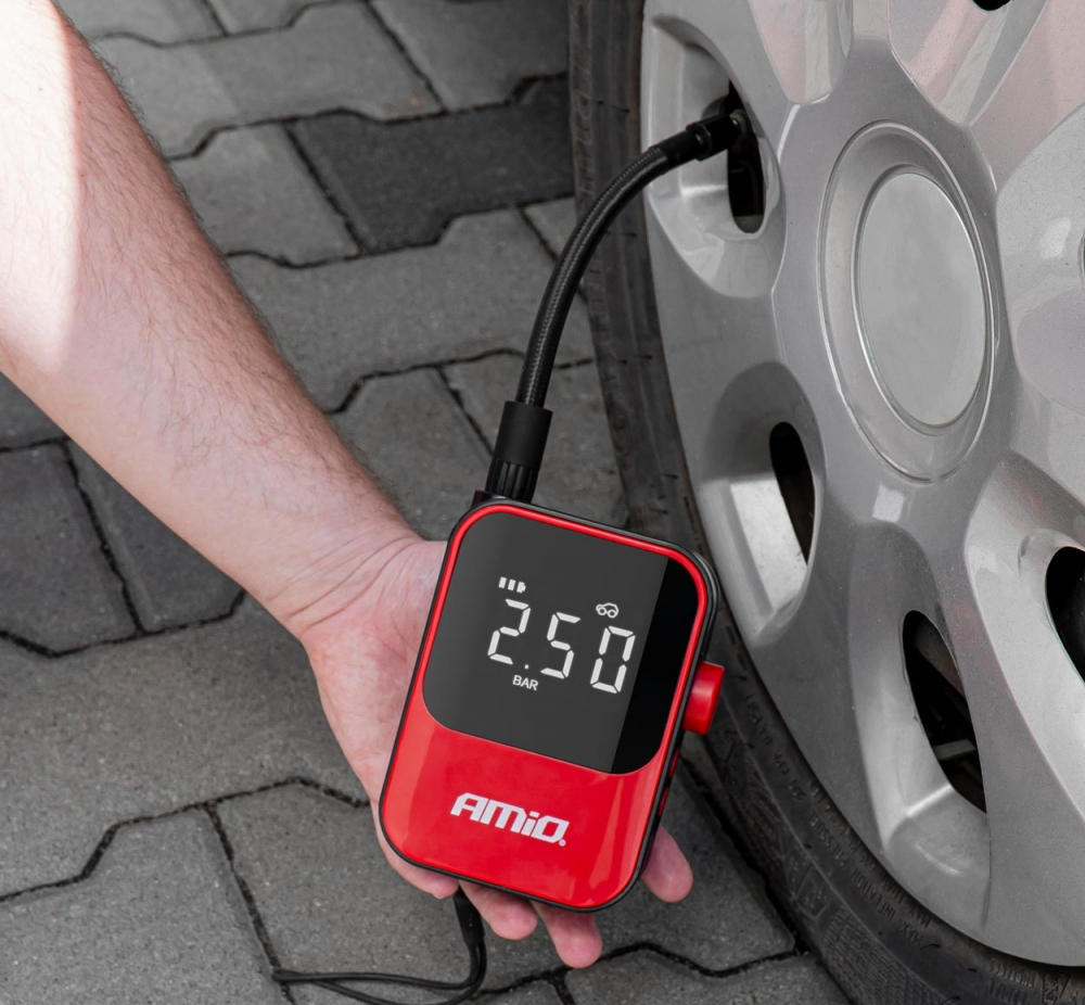 Compresor aer auto, fara fir, portabil cu functie de baterie externa 40W [7]