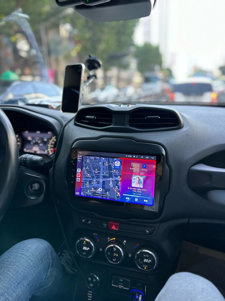 Navigatie Jeep Renegade (2016-2020), Ecran 9 inch, 1GB RAM 32GB [4]