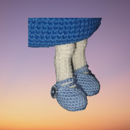 Păpușă Cenușăreasa croșetată manual [2]