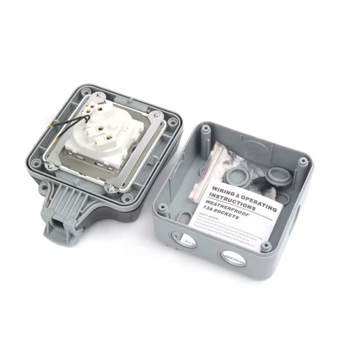 Priza simpla exterior INNOVIX, Model Standard European, 250V/16A, IP66, rezistenta la apa si praf, gri cu intrerupator [5]