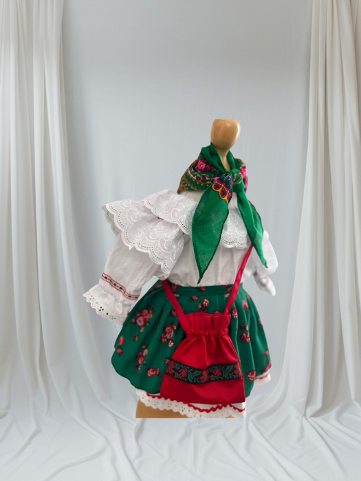 Compleu traditional Mara [2]