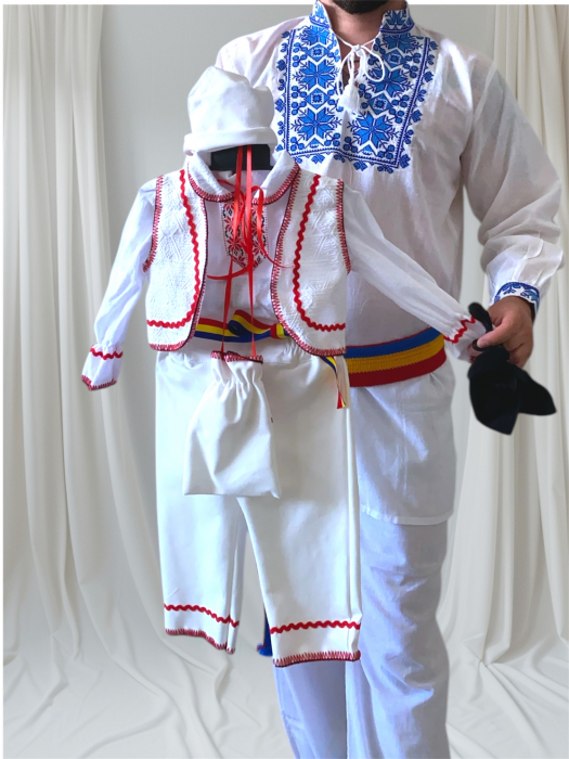 Costum national baiat Tudor [1]