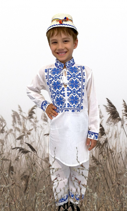 Costum traditional Aurel [4]
