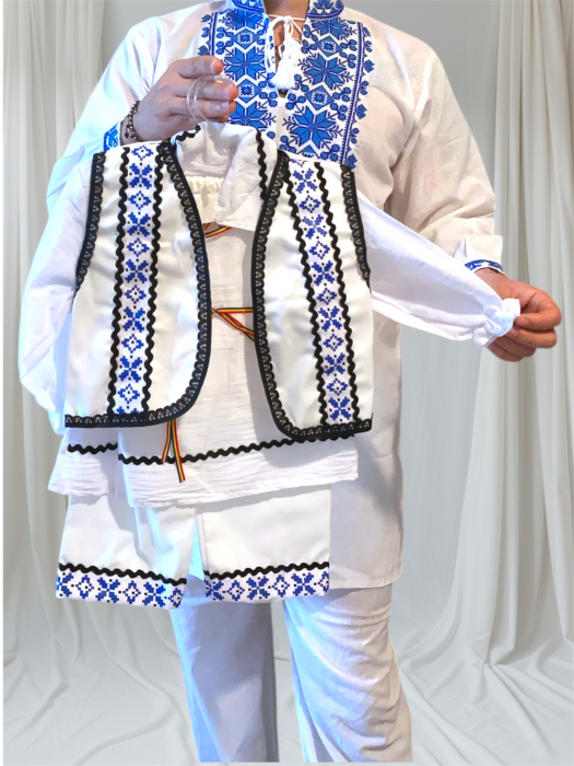 Costum traditional Mugurel [1]